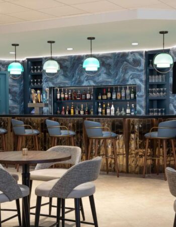 DoubleTree Suites by Hilton Orlando – Disney Springs™ Area