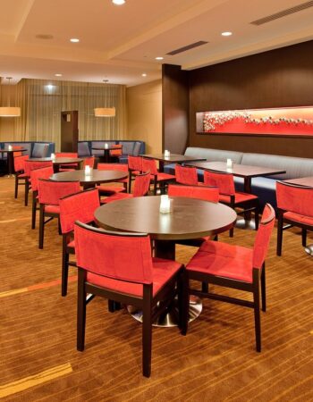 Courtyard Marriott Pittsburgh North / Cranberry Woods