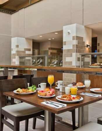 Embassy Suites by Hilton Los Angeles Downey