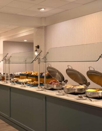 DoubleTree Suites by Hilton Orlando – Disney Springs™ Area