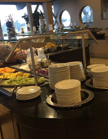 DoubleTree by Hilton Hotel Berkeley Marina