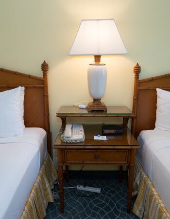 Sunshine Suites Resort, Grand Cayman Island