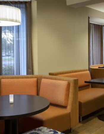 Courtyard Houston Sugar Land / Stafford