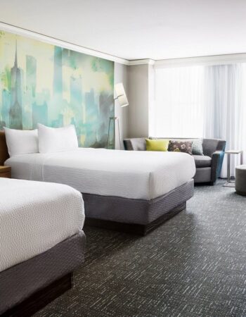 Courtyard by Marriott Chicago Magnificent Mile