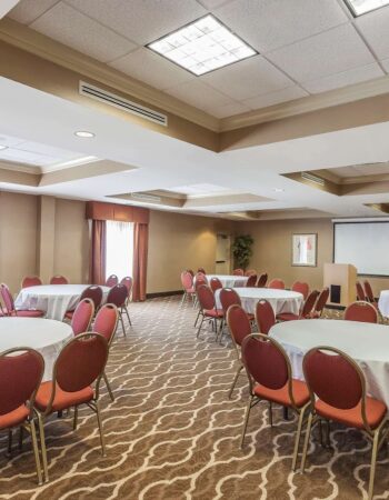 Comfort Suites Suffolk-Chesapeake