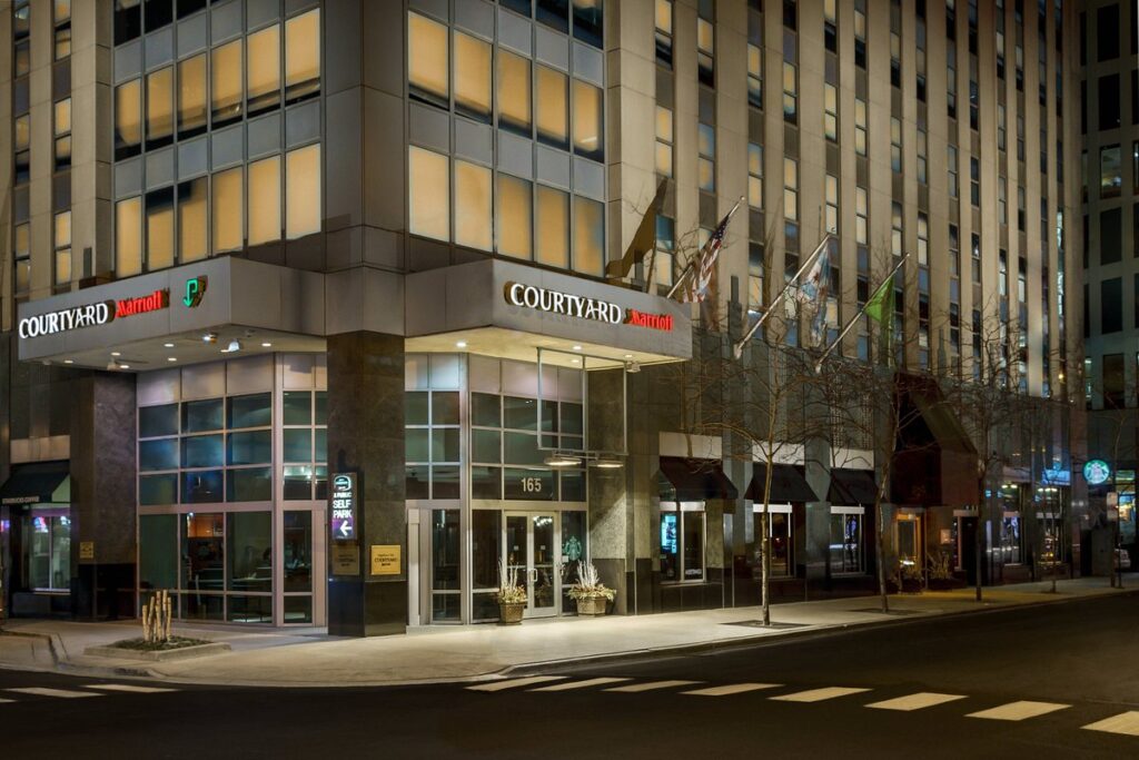 black-owned Chicago hotel - Courtyard by Marriott Chicago Downtown/Magnificent Mile