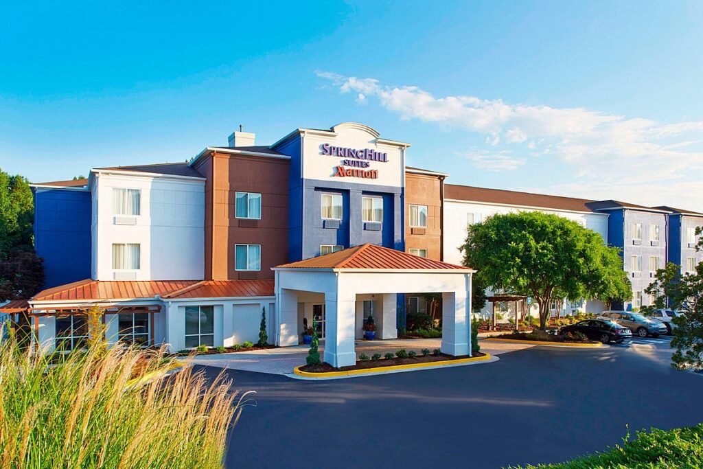 Black-owned all-suite hotel in Atlanta Georgia - SpringHill Suites by Marriott Atlanta Six Flags
