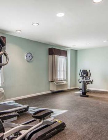 Clarion Inn & Suites Atlanta Downtown