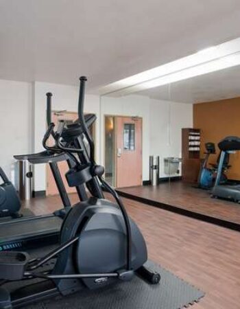 Comfort Suites Suffolk-Chesapeake