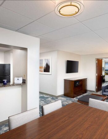 DoubleTree by Hilton Houston Medical Center Hotel & Suites