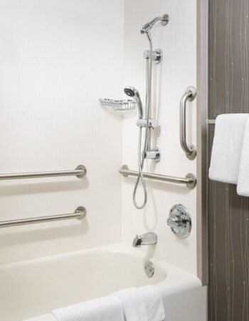 Courtyard by Marriott Chicago Magnificent Mile