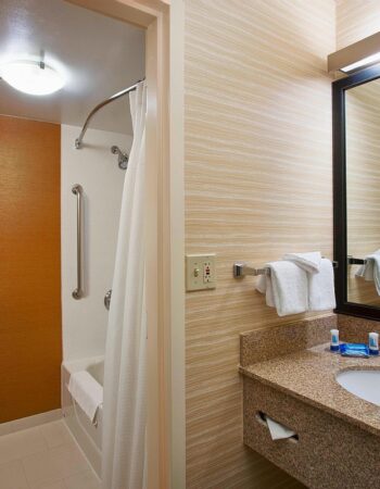 Fairfield Inn and Suites by Marriott Chicago Midway Airport