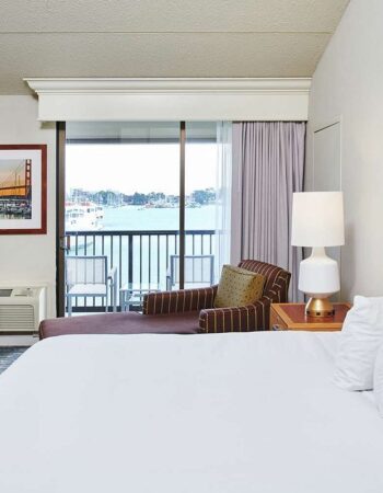 DoubleTree by Hilton Hotel Berkeley Marina