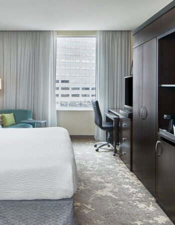 Courtyard by Marriott Portland City Center