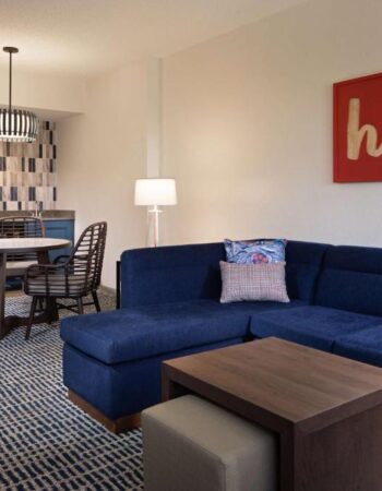 DoubleTree Suites by Hilton Orlando – Disney Springs™ Area