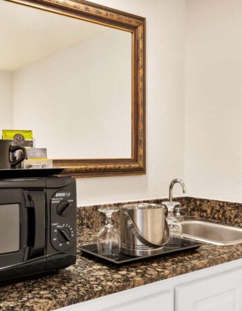 Hyatt Place Charleston / Historic District, SC