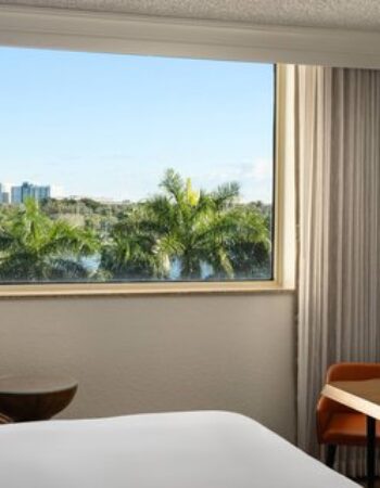 Embassy Suites by Hilton Fort Myers Estero