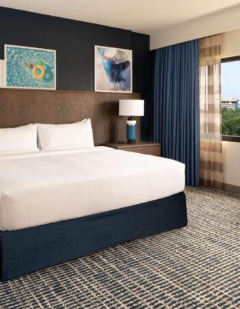 DoubleTree Suites by Hilton Orlando – Disney Springs™ Area