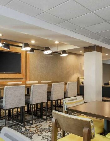 Hampton Inn & Suites Denver Tech Center