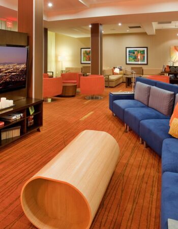 Courtyard Marriott Pittsburgh North / Cranberry Woods