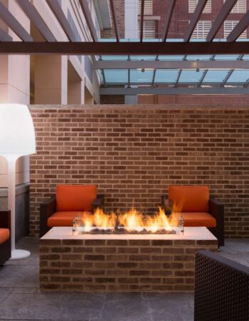 Hyatt House Charleston / Historic District, SC