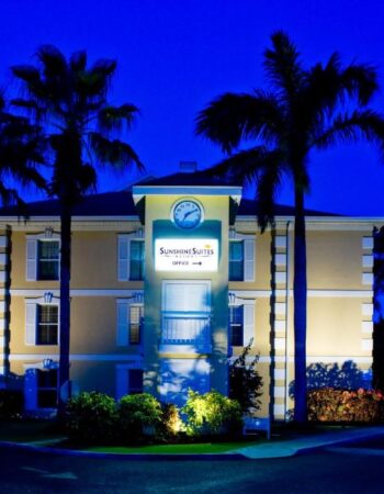 Sunshine Suites Resort, Grand Cayman Island