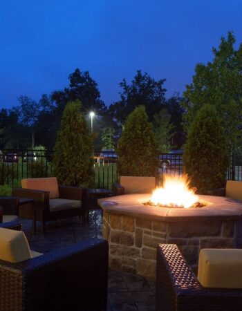 Courtyard Marriott Pittsburgh North / Cranberry Woods