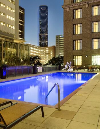 Courtyard Houston Downtown/Convention Center
