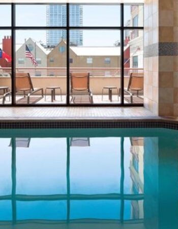 Courtyard Austin Downtown / Convention Center