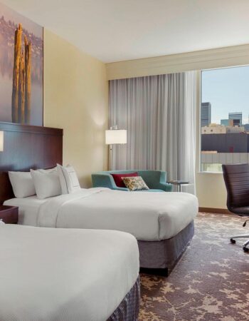 Courtyard by Marriott Portland City Center
