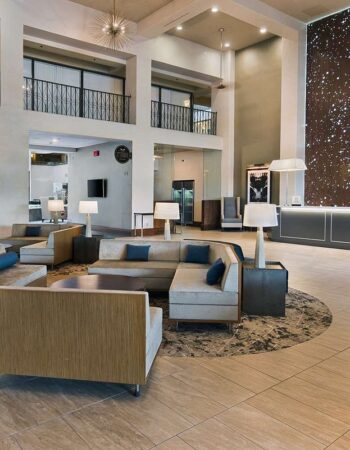 Embassy Suites by Hilton Los Angeles Downey