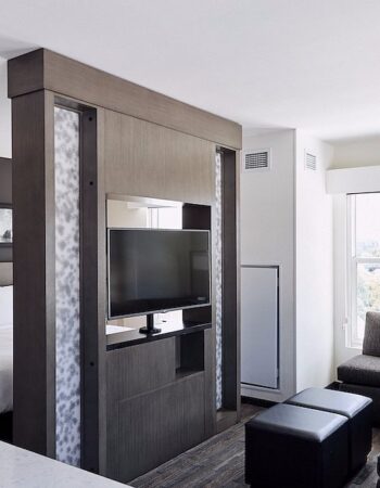 Hyatt House Charleston / Historic District, SC