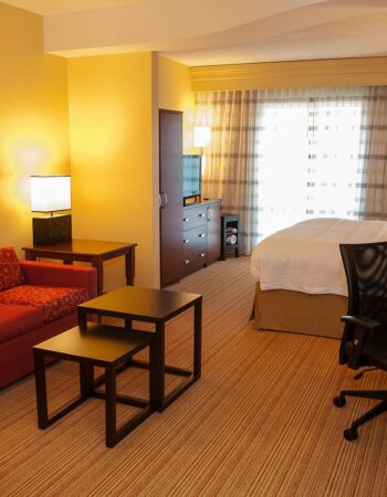 Courtyard Marriott Pittsburgh North / Cranberry Woods