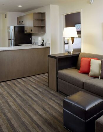 Hyatt House Charleston / Historic District, SC