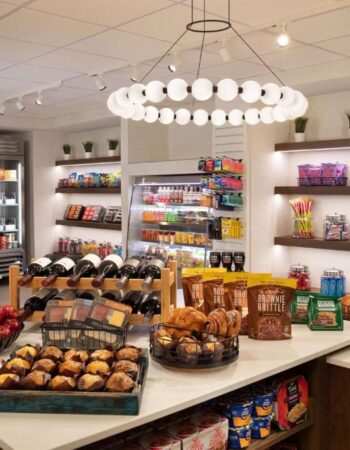 DoubleTree Suites by Hilton Orlando – Disney Springs™ Area