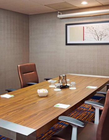 Courtyard by Marriott Chicago Midway Airport