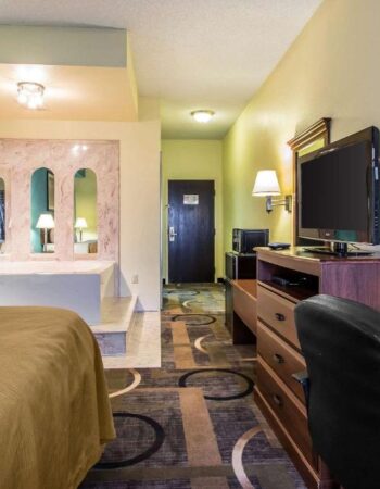 Quality Inn & Suites Memphis East