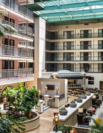 Embassy Suites by Hilton Los Angeles International Airport South