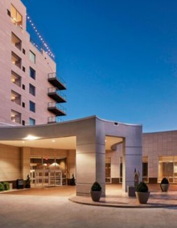 AC Hotel by Marriott Cincinnati at The Banks