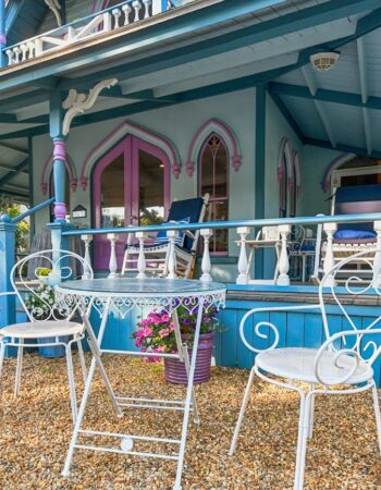 Narragansett House, B&B, Martha’s Vineyard