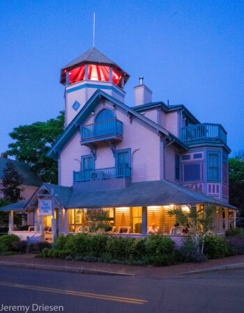 The Oak Bluffs Inn, B&B