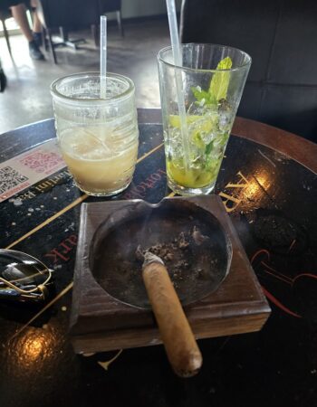 Aromas Cigar & Martini Bar