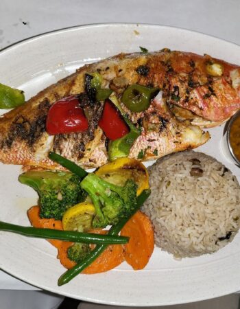 Alvin & Friends, Restaurant