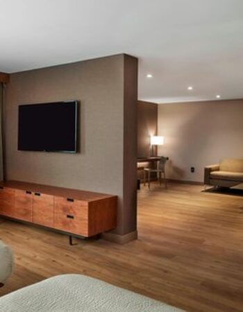 AC Hotel by Marriott Cincinnati at The Banks