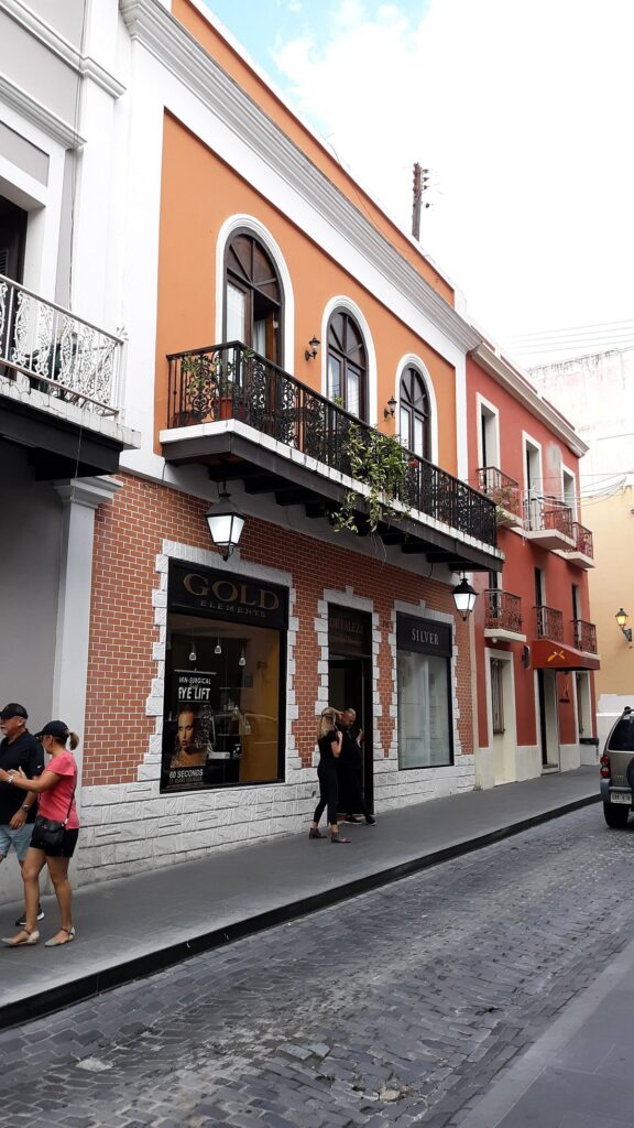 Puerto Rican owned boutique hotel in Old San Juan - Fortaleza Suites