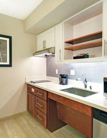 Homewood Suites by Hilton Lynnwood Seattle Everett, WA