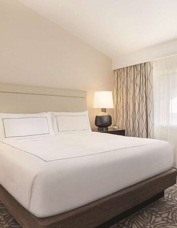 Zachari Dunes on Mandalay Beach, Curio Collection by Hilton