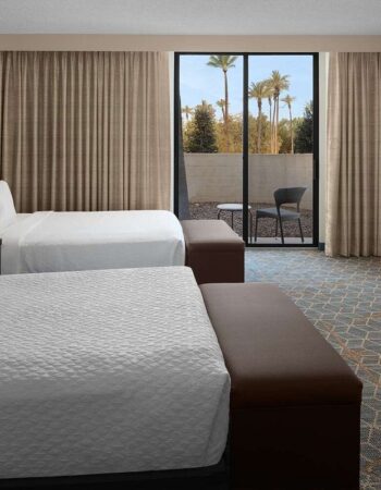 Embassy Suites by Hilton Phoenix Biltmore