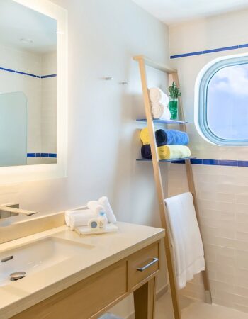 Harbor Club St. Lucia, Curio Collection by Hilton