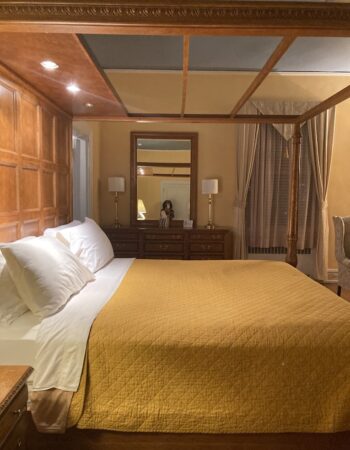 Morehead Manor Bed and Breakfast